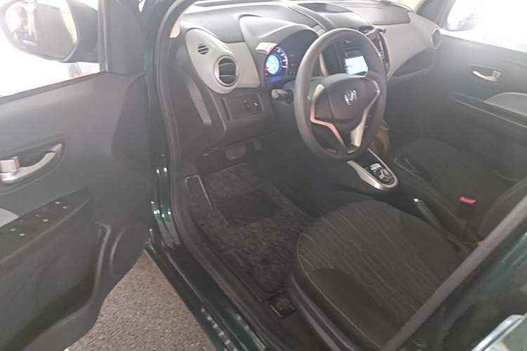 Used CHANGAN Benni E-Star 2021 National Edition Xinyi Version (Fast-Charging Edition) Lithium Iron Phosphate (31.95 kWh) Driver Seat