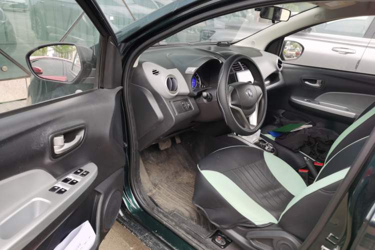 Used CHANGAN Benni E-Star 2021 National Edition Xinyue Version (Fast-Charging Edition) Lithium NMC Driver Seat