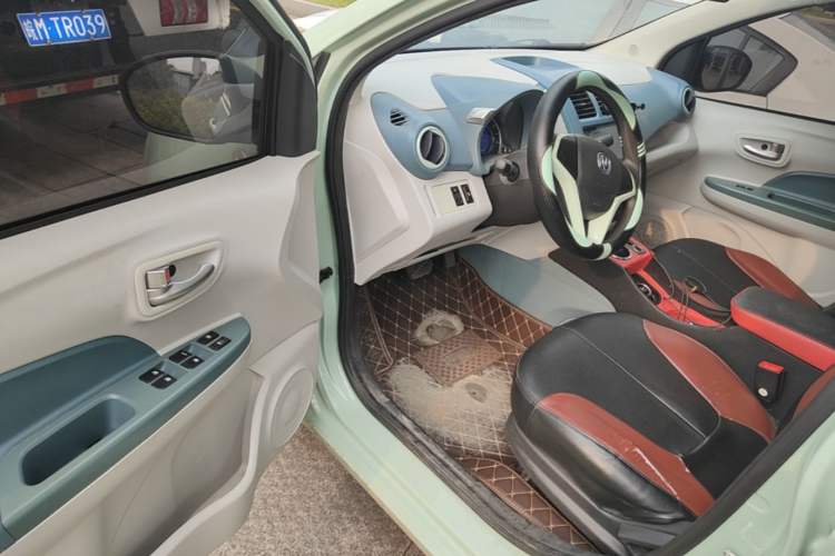 Used CHANGAN Benni E-Star 2021 National Edition Colorful Version Lithium Iron Phosphate (31.86 kWh) Driver Seat