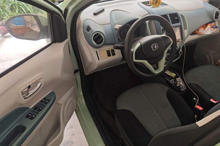 Used CHANGAN Benni E-Star 2021 National Edition Colorful Version Lithium Iron Phosphate (31.86 kWh) Driver Seat