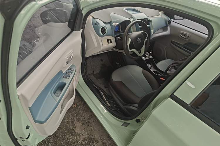 Used CHANGAN Benni E-Star 2021 National Edition Colorful Version Lithium Iron Phosphate (31.95 kWh) Driver Seat