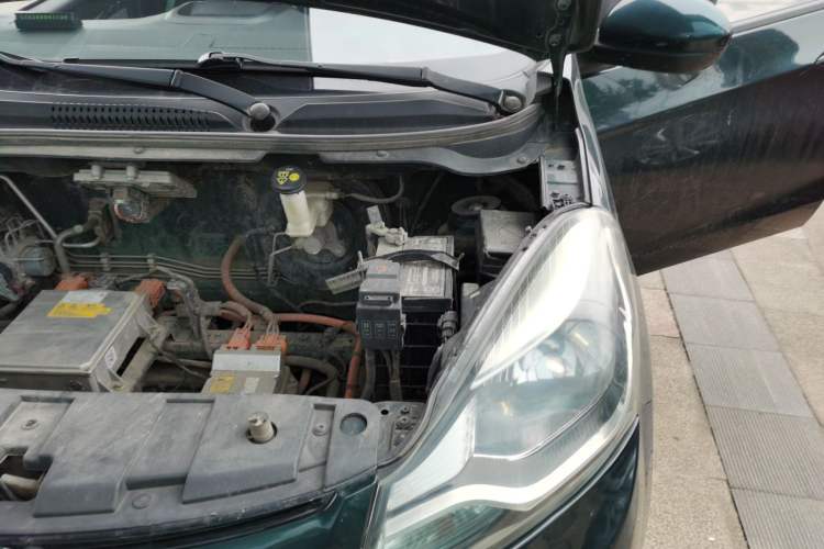 Used CHANGAN Benni E-Star 2021 National Edition Xinyue Version (Fast-Charging Edition) Lithium NMC Engine Bay Left