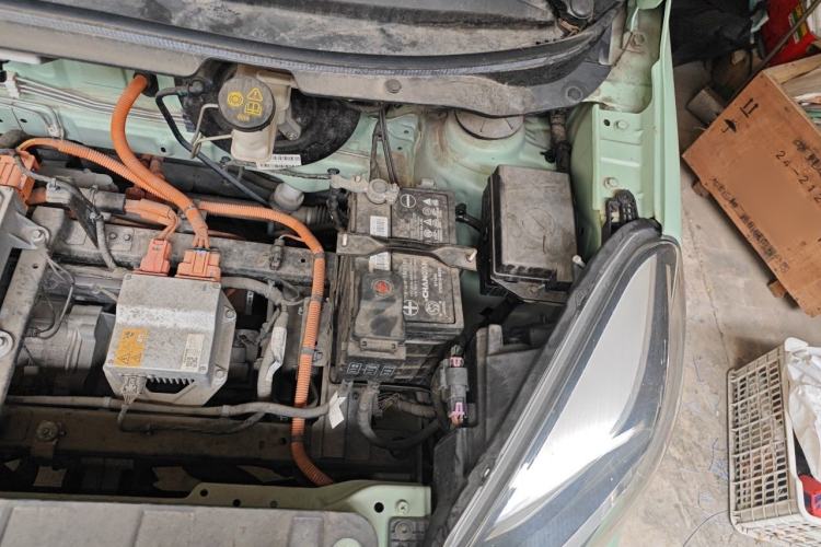 Used CHANGAN Benni E-Star 2021 National Edition Colorful Version Lithium Iron Phosphate (31.86 kWh) Engine Bay Left