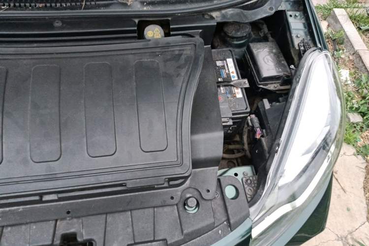 Used CHANGAN Benni E-Star 2021 National Edition Xin Yue Version (Fast-Charging Edition) Lithium Iron Phosphate (31.18 kWh) Engine Bay Left