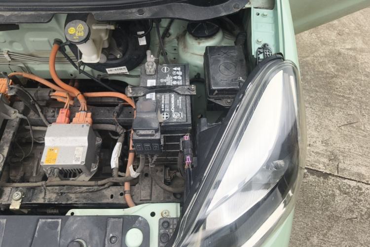 Used CHANGAN Benni E-Star 2021 National Edition Colorful Version Lithium Iron Phosphate (31.86 kWh) Engine Bay Left