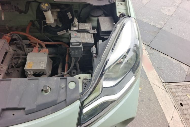 Used CHANGAN Benni E-Star 2021 National Edition Xin Yue Version Lithium-Ion Battery Engine Bay Left