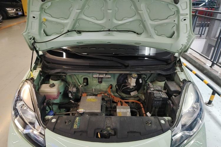 Used CHANGAN Benni E-Star 2021 National Edition Colorful Version Lithium Iron Phosphate (31.95 kWh) Engine Bay