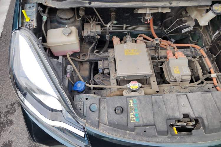 Used CHANGAN Benni E-Star 2021 National Edition Xin Yue Version Lithium Iron Phosphate (31.86 kWh) Engine Bay Right