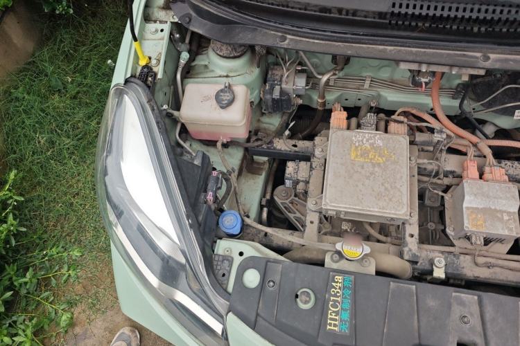 Used CHANGAN Benni E-Star 2021 National Edition Colorful Version Lithium Iron Phosphate (31.86 kWh) Engine Bay Right