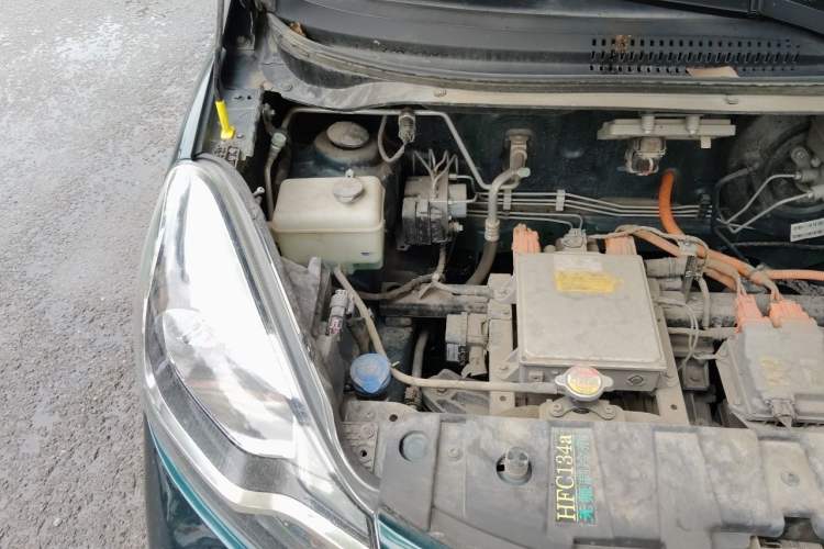 Used CHANGAN Benni E-Star 2021 National Edition Xin Yue Version (Fast-Charging Edition) Lithium Iron Phosphate (31.95 kWh) Engine Bay Right