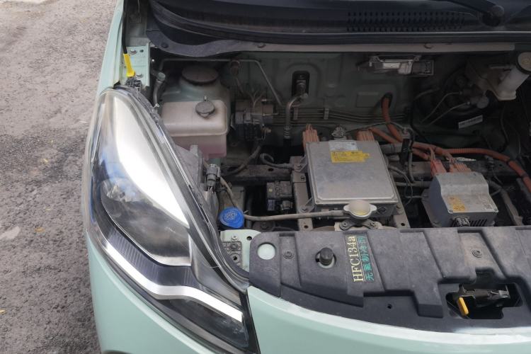 Used CHANGAN Benni E-Star 2021 National Edition Colorful Version Lithium Iron Phosphate (31.18 kWh) Engine Bay Right