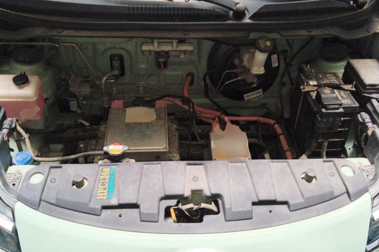 Used CHANGAN Benni E-Star 2021 National Edition Colorful Version Lithium Iron Phosphate (31.86 kWh) Engine Bay