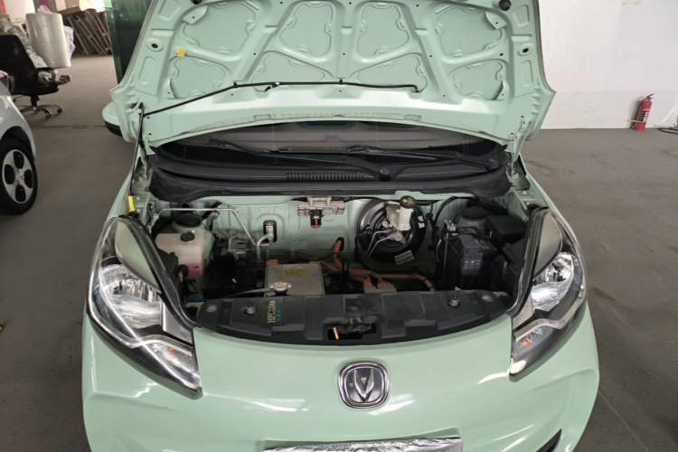 Used CHANGAN Benni E-Star 2021 National Edition Colorful Version Lithium Iron Phosphate (31.86 kWh) Engine Bay