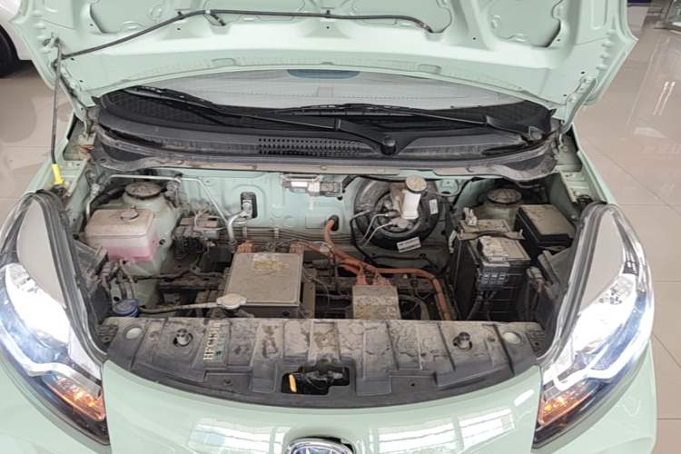 Used CHANGAN Benni E-Star 2021 National Edition Colorful Version Lithium Iron Phosphate (31.86 kWh) Engine Bay