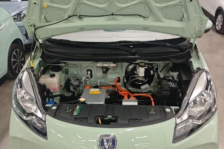 Used CHANGAN Benni E-Star 2021 National Edition Colorful Version Lithium Iron Phosphate (31.86 kWh) Engine Bay
