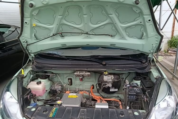 Used CHANGAN Benni E-Star 2021 National Edition Colorful Version Lithium Iron Phosphate (31.86 kWh) Engine Bay