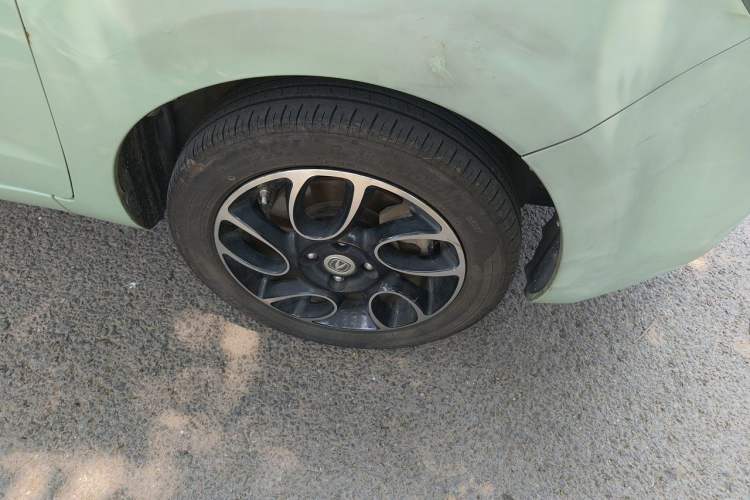 Used CHANGAN Benni E-Star 2021 National Edition Colorful Version Lithium Iron Phosphate (31.86 kWh) Exterior 1