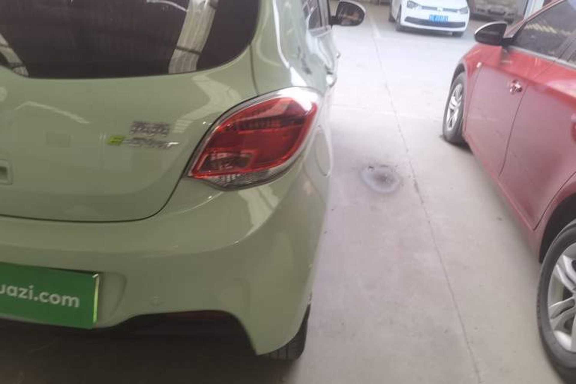 Used CHANGAN Benni E-Star 2021 National Edition Colorful Version Lithium Iron Phosphate (31.86 kWh) Exterior 3