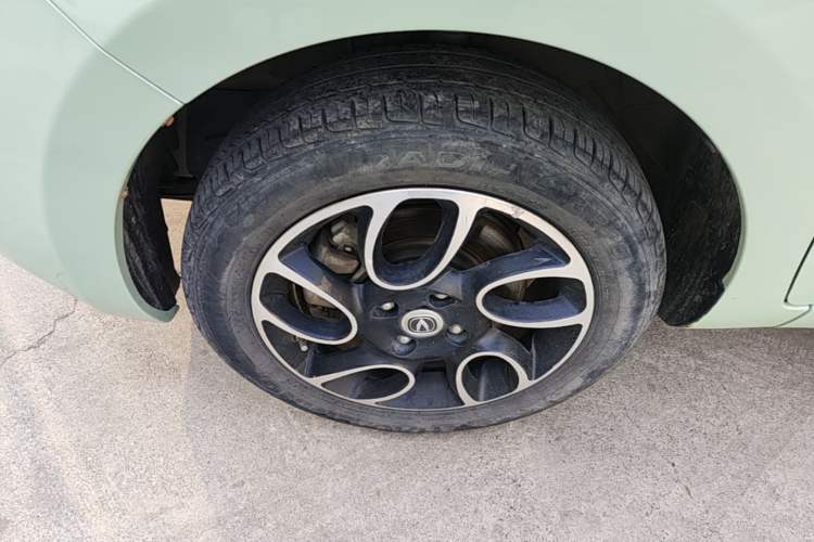 Used CHANGAN Benni E-Star 2021 National Edition Colorful Version Lithium Iron Phosphate (31.86 kWh) Exterior 4