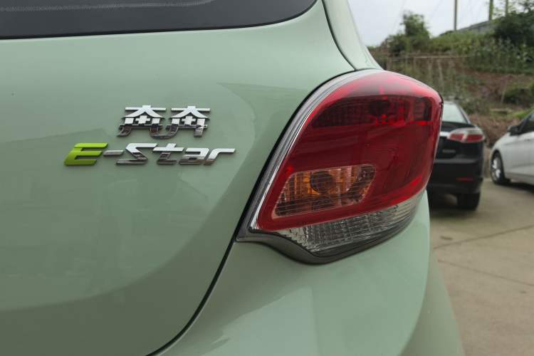 Used CHANGAN Benni E-Star 2021 National Edition Colorful Version Lithium Iron Phosphate (31.86 kWh) Exterior 8