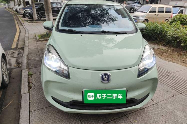 Used CHANGAN Benni E-Star 2021 National Edition Colorful Version Lithium Iron Phosphate (31.86 kWh) Front