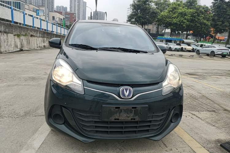 Used CHANGAN Benni E-Star 2021 National Edition Xin Yue Version (Fast-Charging Edition) Lithium Iron Phosphate (31.18 kWh) Front