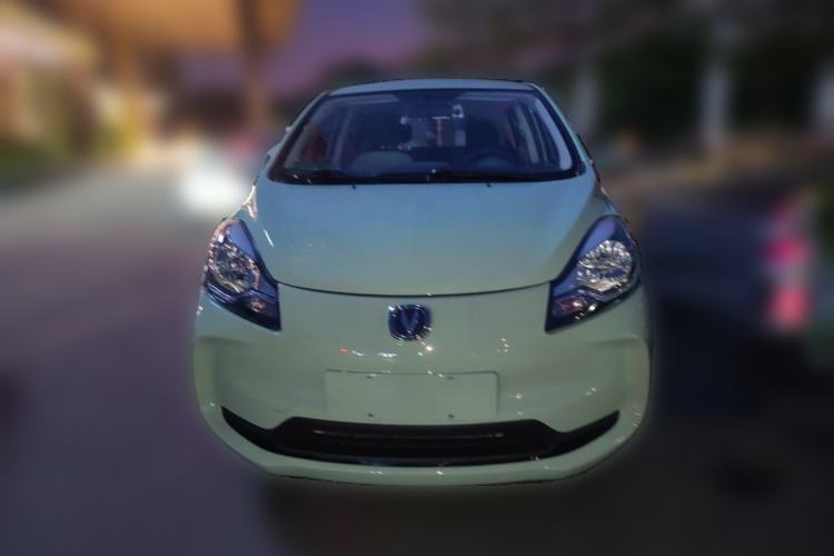 Used CHANGAN Benni E-Star 2021 National Edition Colorful Version Lithium Iron Phosphate (31.95 kWh) Front