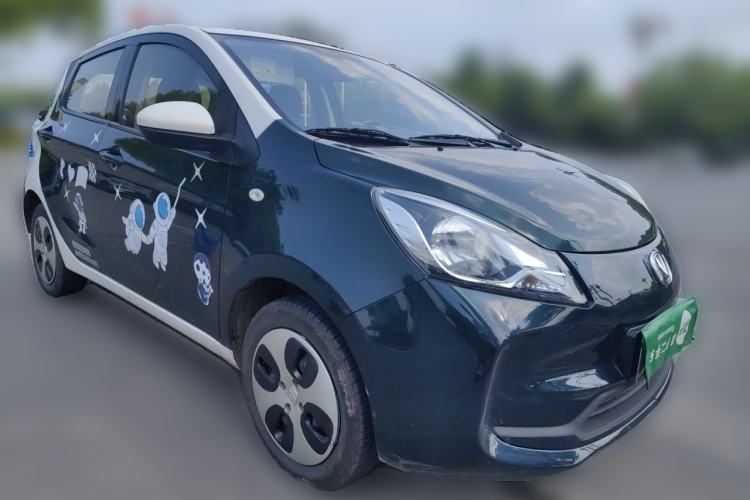 Used CHANGAN Benni E-Star 2021 National Edition Xin Yue Version (Fast-Charging Edition) Lithium Iron Phosphate (31.95 kWh) Front Right 45 Deg