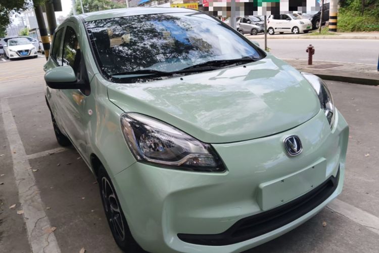 Used CHANGAN Benni E-Star 2021 National Edition Colorful Version Lithium Iron Phosphate (31.86 kWh) Front Right 45 Deg