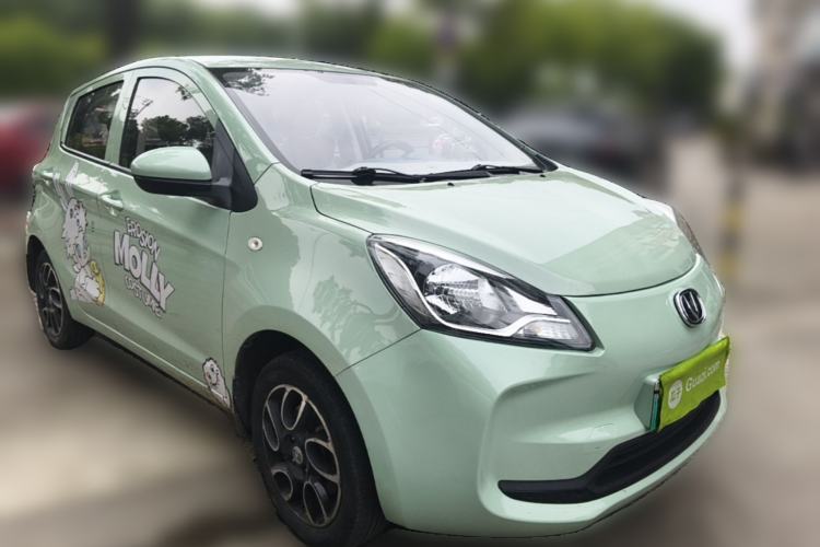 Used CHANGAN Benni E-Star 2021 National Edition Colorful Version Lithium Iron Phosphate (31.86 kWh) Front Right 45 Deg