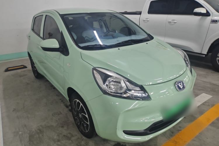 Used CHANGAN Benni E-Star 2021 National Edition Colorful Version Lithium Iron Phosphate (31.86 kWh) Front Right 45 Deg