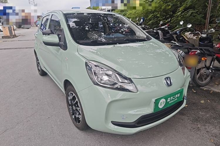 Used CHANGAN Benni E-Star 2021 National Edition Colorful Version Lithium Iron Phosphate (31.95 kWh) Front Right 45 Deg