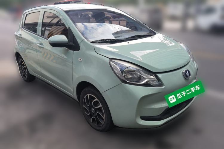 Used CHANGAN Benni E-Star 2021 National Edition Colorful Version Lithium Iron Phosphate (31.18 kWh) Front Right 45 Deg