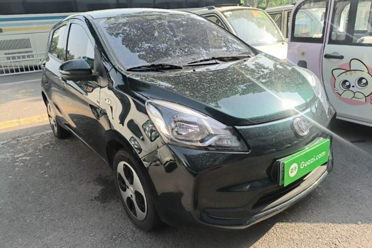 Used CHANGAN Benni E-Star 2021 National Edition Xin Yue Version Lithium Iron Phosphate (31.86 kWh) Front Right 45 Deg