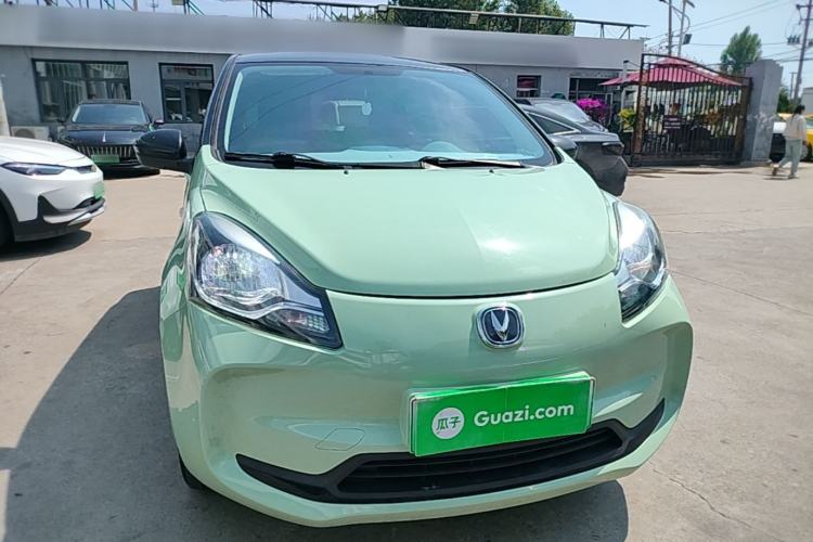 Used CHANGAN Benni E-Star 2021 National Edition Colorful Version Lithium Iron Phosphate (31.18 kWh) Front