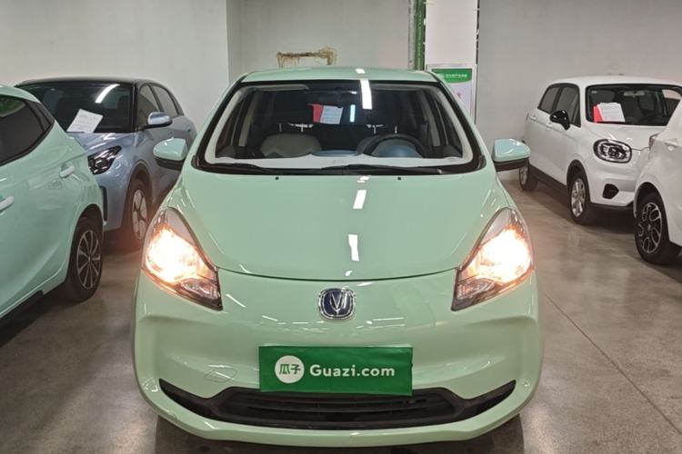 Used CHANGAN Benni E-Star 2021 National Edition Colorful Version Lithium Iron Phosphate (31.86 kWh) Front