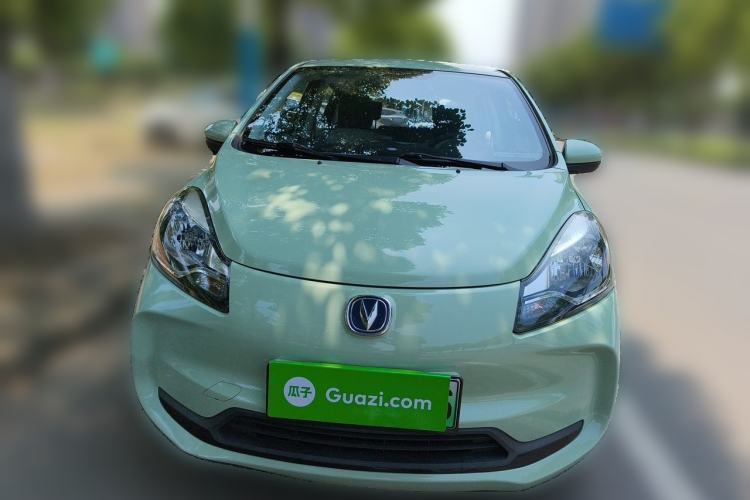 Used CHANGAN Benni E-Star 2021 National Edition Colorful Version Lithium Iron Phosphate (31.86 kWh) Front
