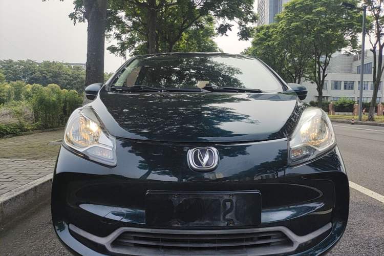 Used CHANGAN Benni E-Star 2021 National Edition Xin Yue Version Lithium Iron Phosphate (31.95 kWh) Front