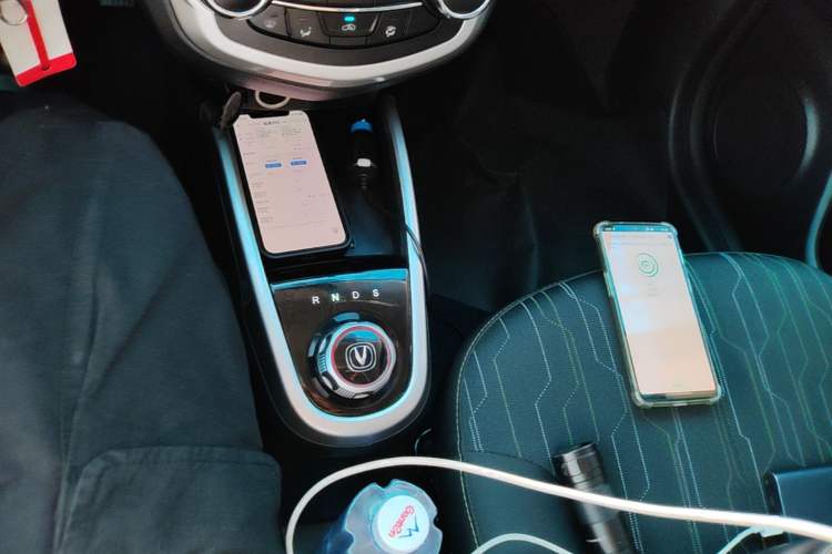 Used CHANGAN Benni E-Star 2021 National Edition Xin Yue Version Lithium Iron Phosphate (31.18 kWh) Gear Lever