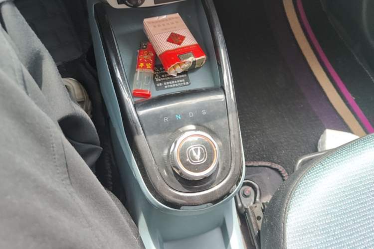 Used CHANGAN Benni E-Star 2021 National Edition Xinyi Edition Lithium-Ion Battery Gear Lever