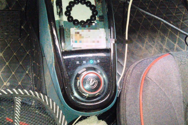 Used CHANGAN Benni E-Star 2021 National Edition Colorful Version Lithium Iron Phosphate (31.86 kWh) Gear Lever