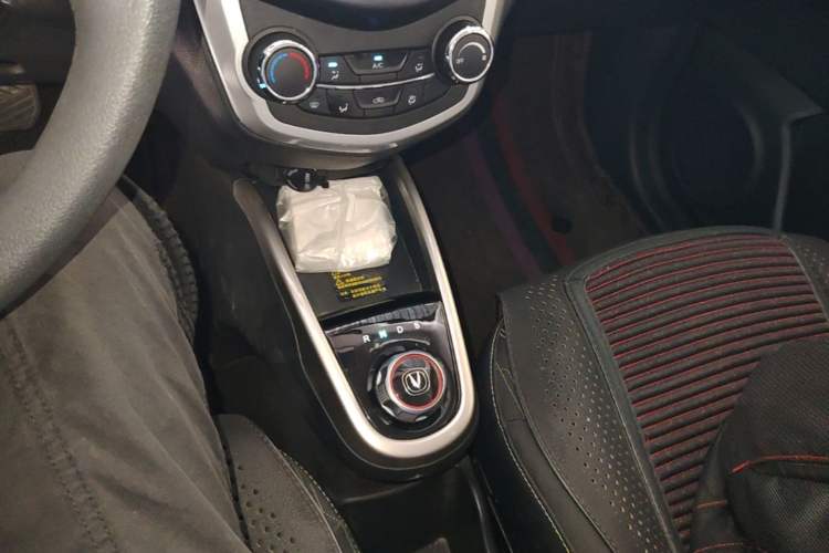 Used CHANGAN Benni E-Star 2021 National Edition Xinyi Version (Fast-Charging Edition) Lithium Iron Phosphate (31.95 kWh) Gear Lever