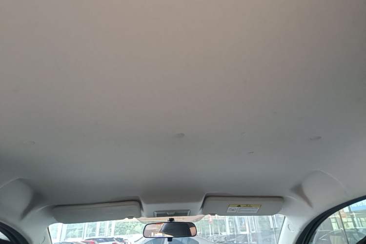 Used CHANGAN Benni E-Star 2021 National Edition Colorful Version Lithium Iron Phosphate (31.86 kWh) Headliner