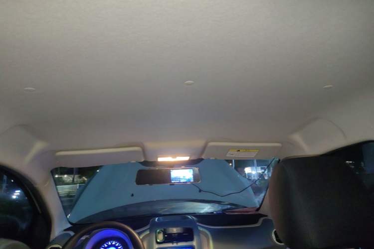 Used CHANGAN Benni E-Star 2021 National Edition Colorful Version Lithium Iron Phosphate (31.95 kWh) Headliner