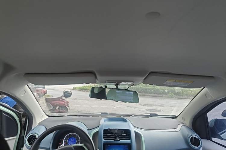 Used CHANGAN Benni E-Star 2021 National Edition Colorful Version Lithium Iron Phosphate (31.95 kWh) Headliner