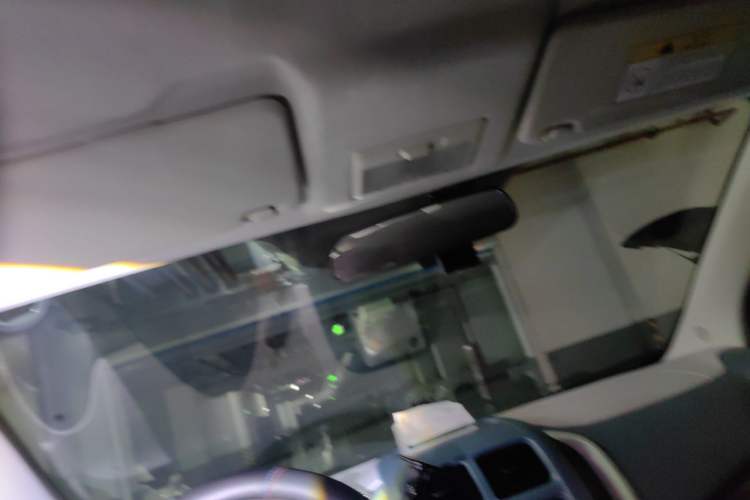 Used CHANGAN Benni E-Star 2021 National Edition Colorful Version Lithium Iron Phosphate (31.86 kWh) Headliner