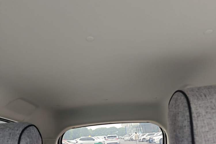 Used CHANGAN Benni E-Star 2021 National Edition Xin Yue Version Lithium Iron Phosphate (31.86 kWh) Headliner