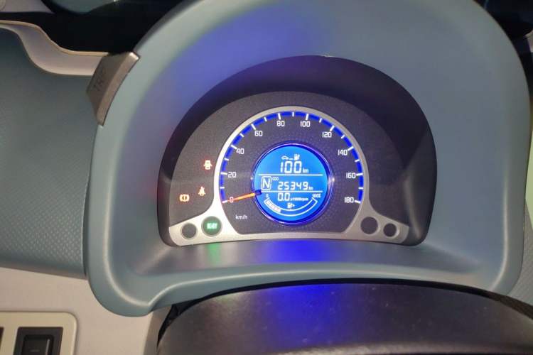 Used CHANGAN Benni E-Star 2021 National Edition Colorful Version Lithium Iron Phosphate (31.95 kWh) Instrument Cluster