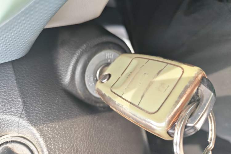 Used CHANGAN Benni E-Star 2021 National Edition Colorful Version Lithium Iron Phosphate (31.86 kWh) Interior 1