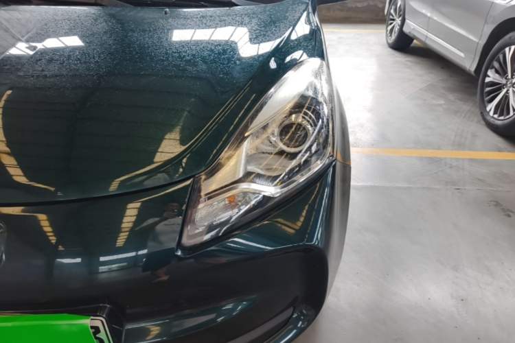 Used CHANGAN Benni E-Star 2021 National Edition Xin Yue Version (Fast-Charging Edition) Lithium Iron Phosphate (31.95 kWh) Left Front Headlight